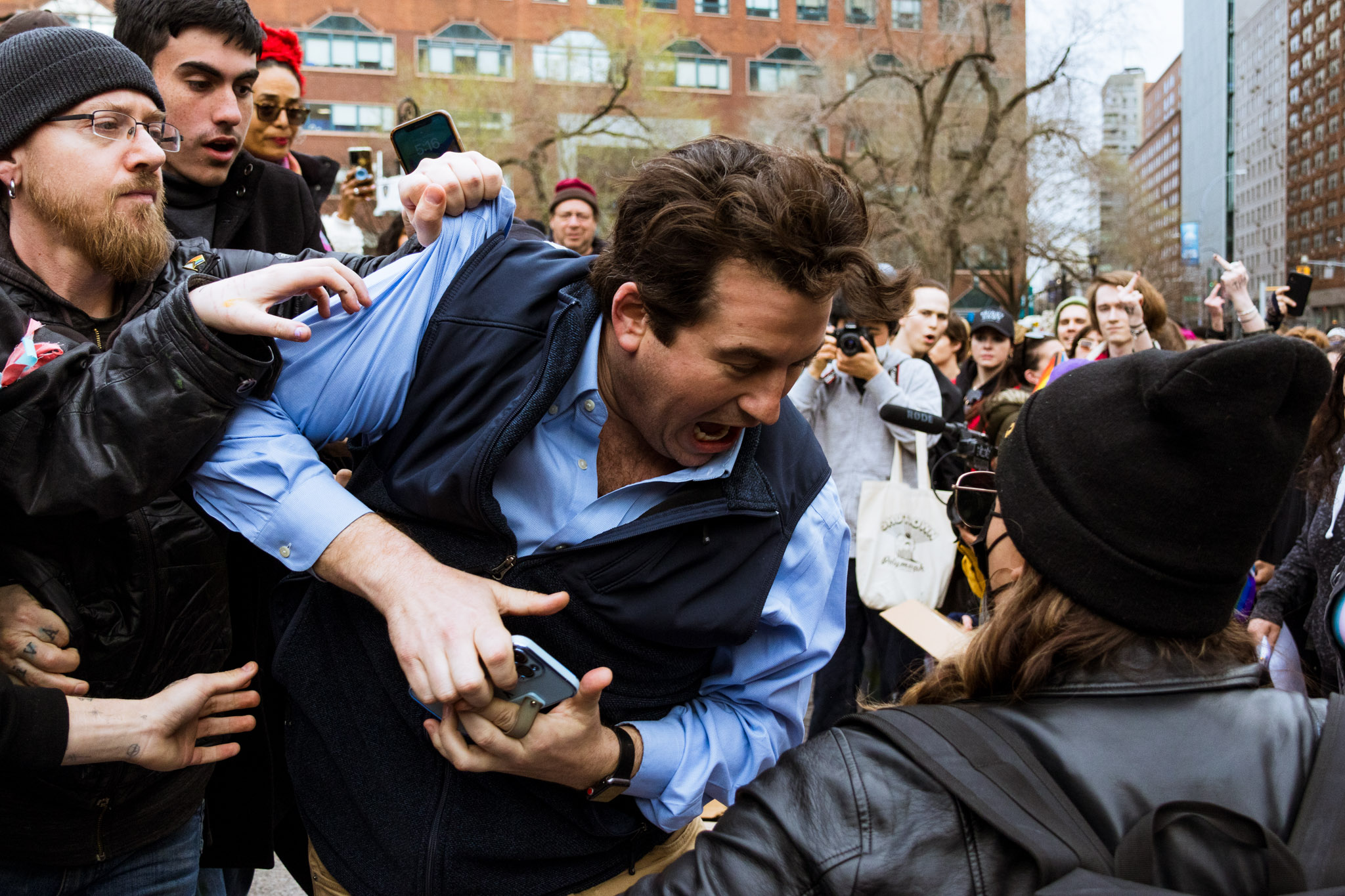 Right-wing comedian ejected from trans rights protest (2023)